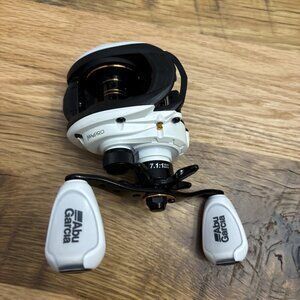 Abu Garcia MAX4PRO Low Profile Reel - 1539728 See Description
